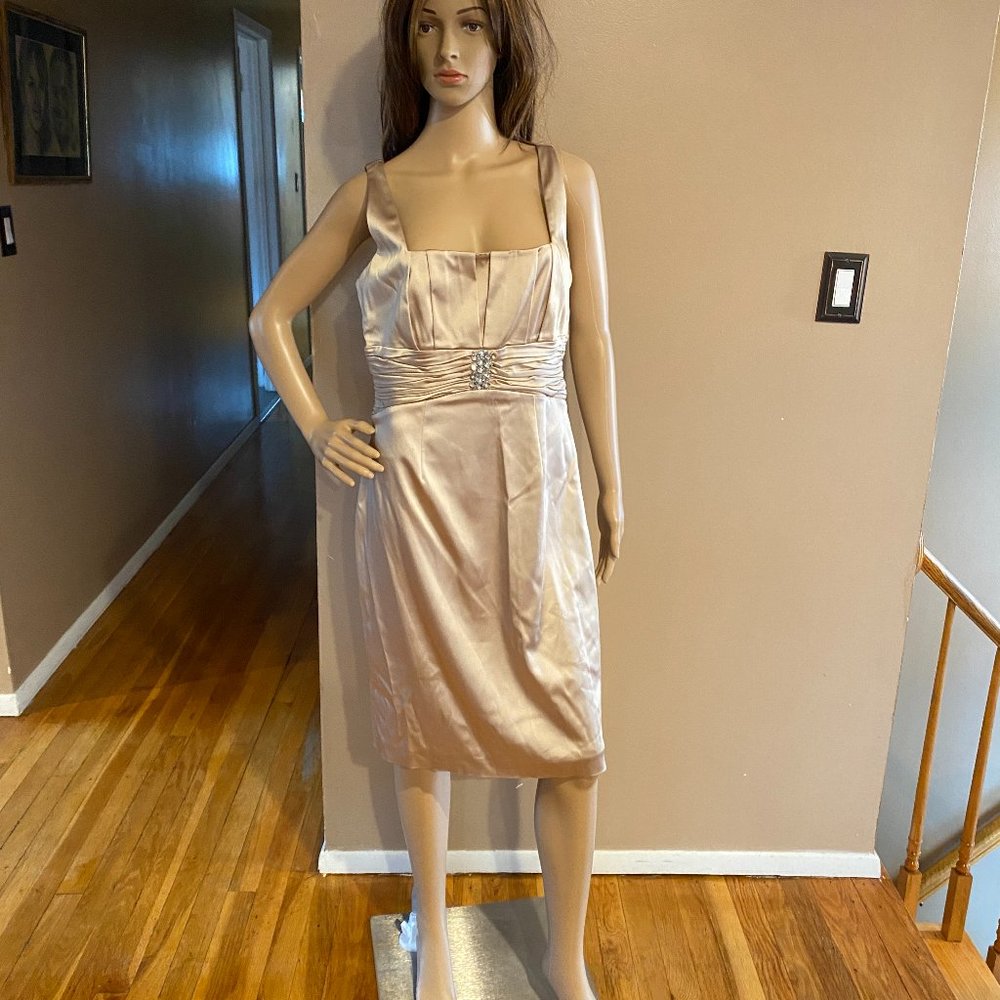 Calvin Klein Satin Champagne Party Cocktail Dress W/Rhinestone Brooch Waist NWT